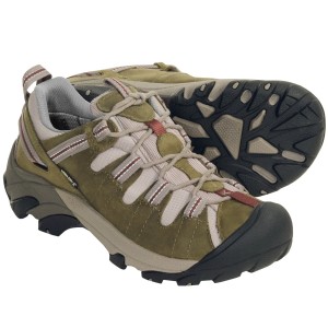 best comfortable hiking shoes for women